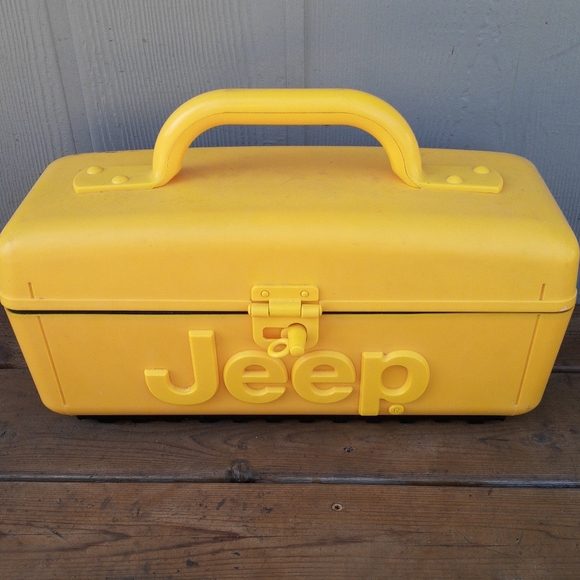Portable Audio & Video Vintage Yellow Jeep Boombox Am Fm Radio Cd